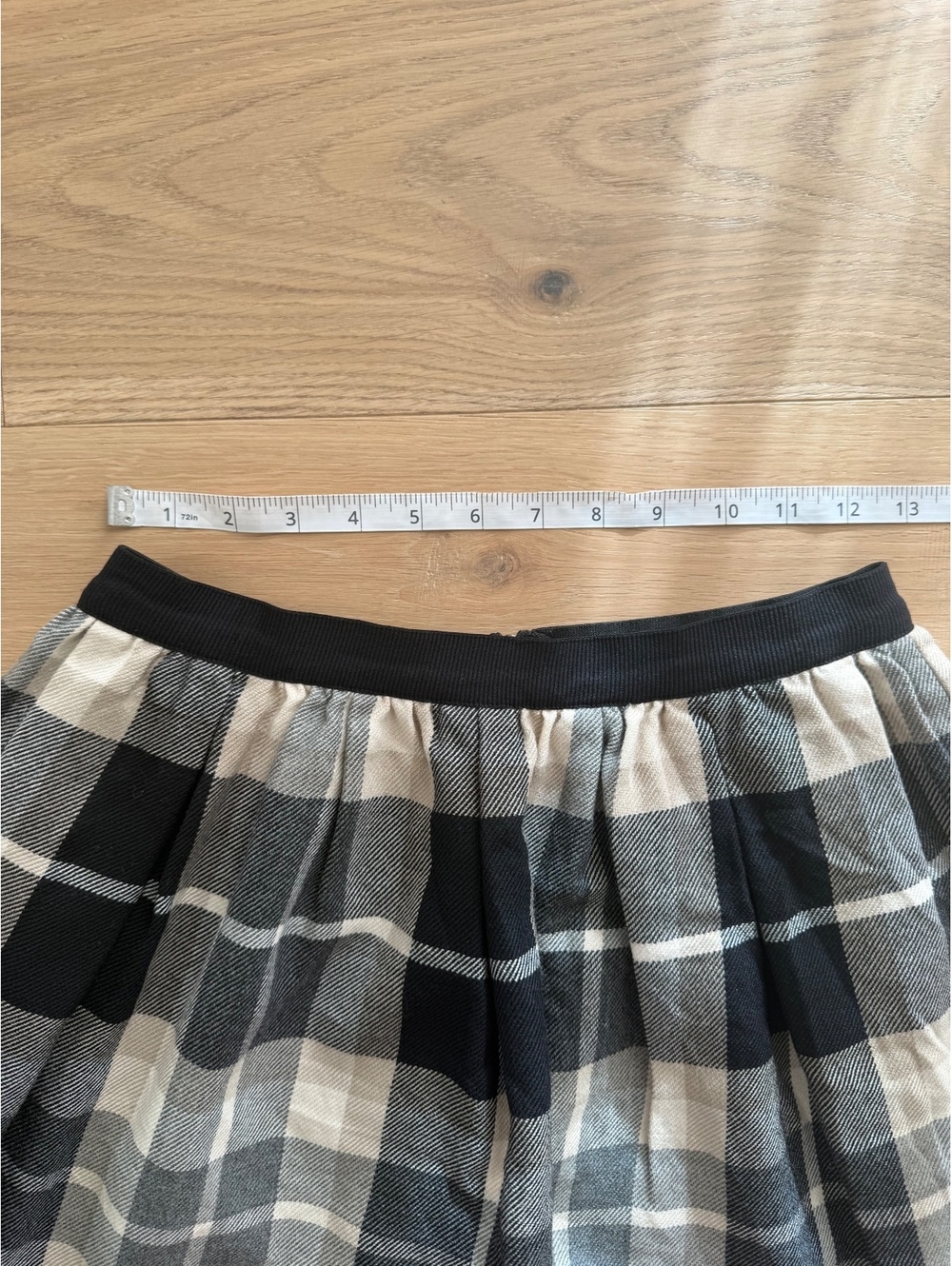 Burberry Blue Label Wool Plaid Mini Skirt Size 38 Black Gray Pleated - Picture 9 of 9